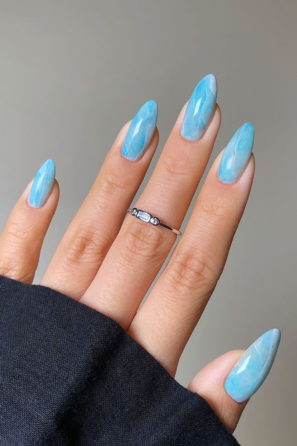 Ocean Marble Nails